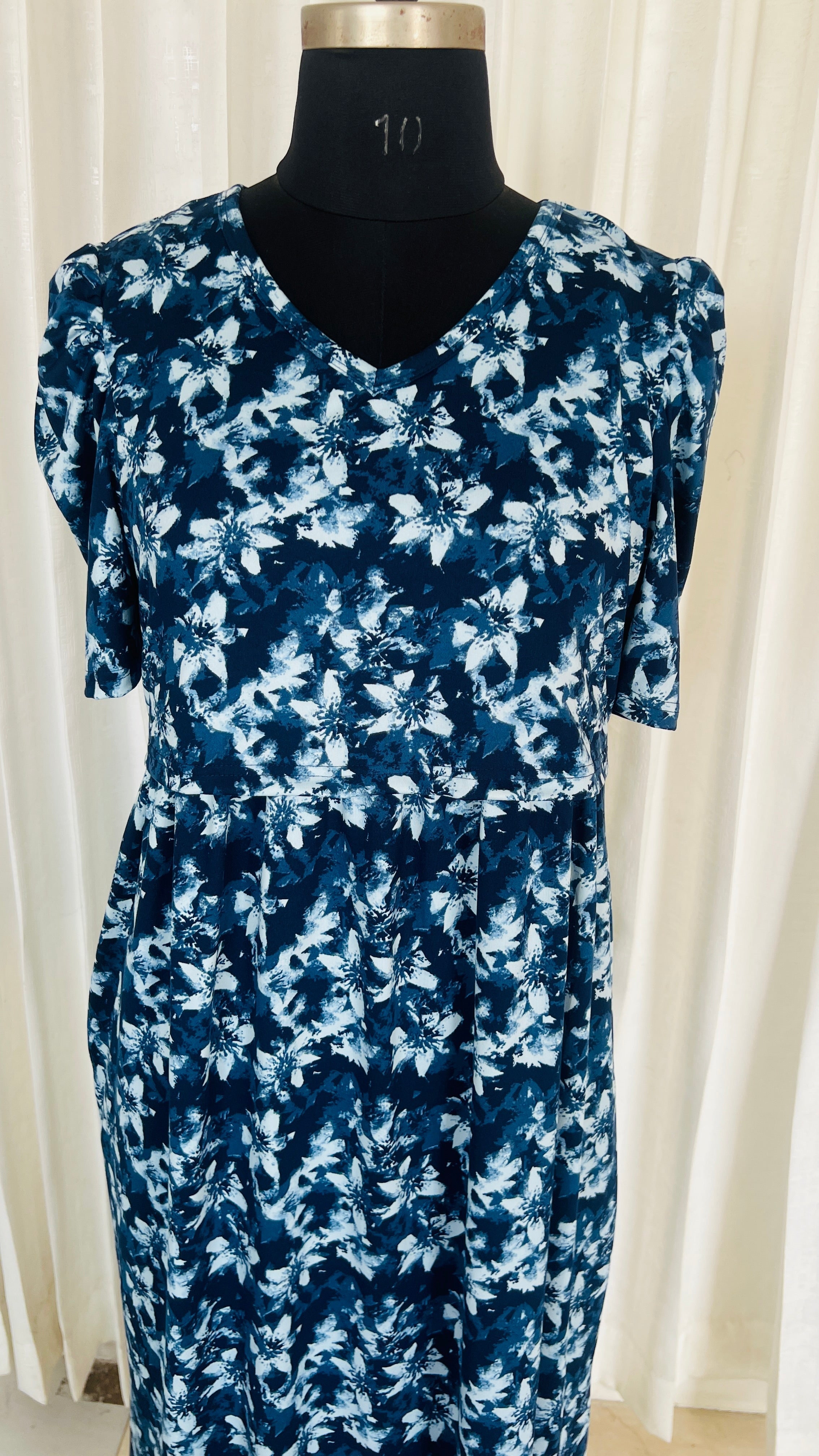 Maxi Blue Light Weight Dress - Image 9